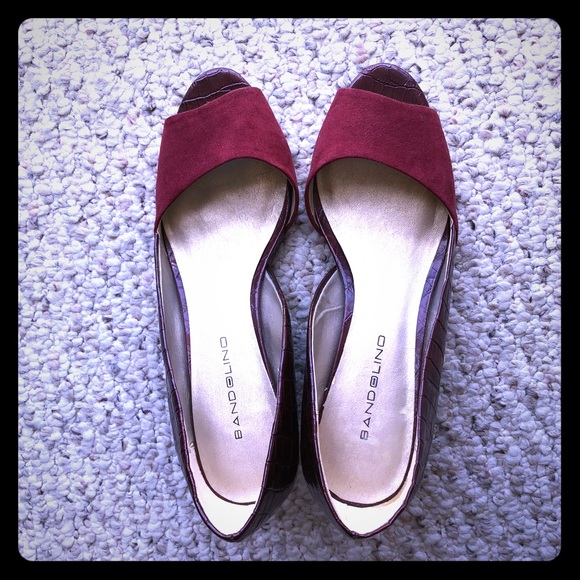 Bandolino Shoes - Bandolinos Suede/Patten Leather